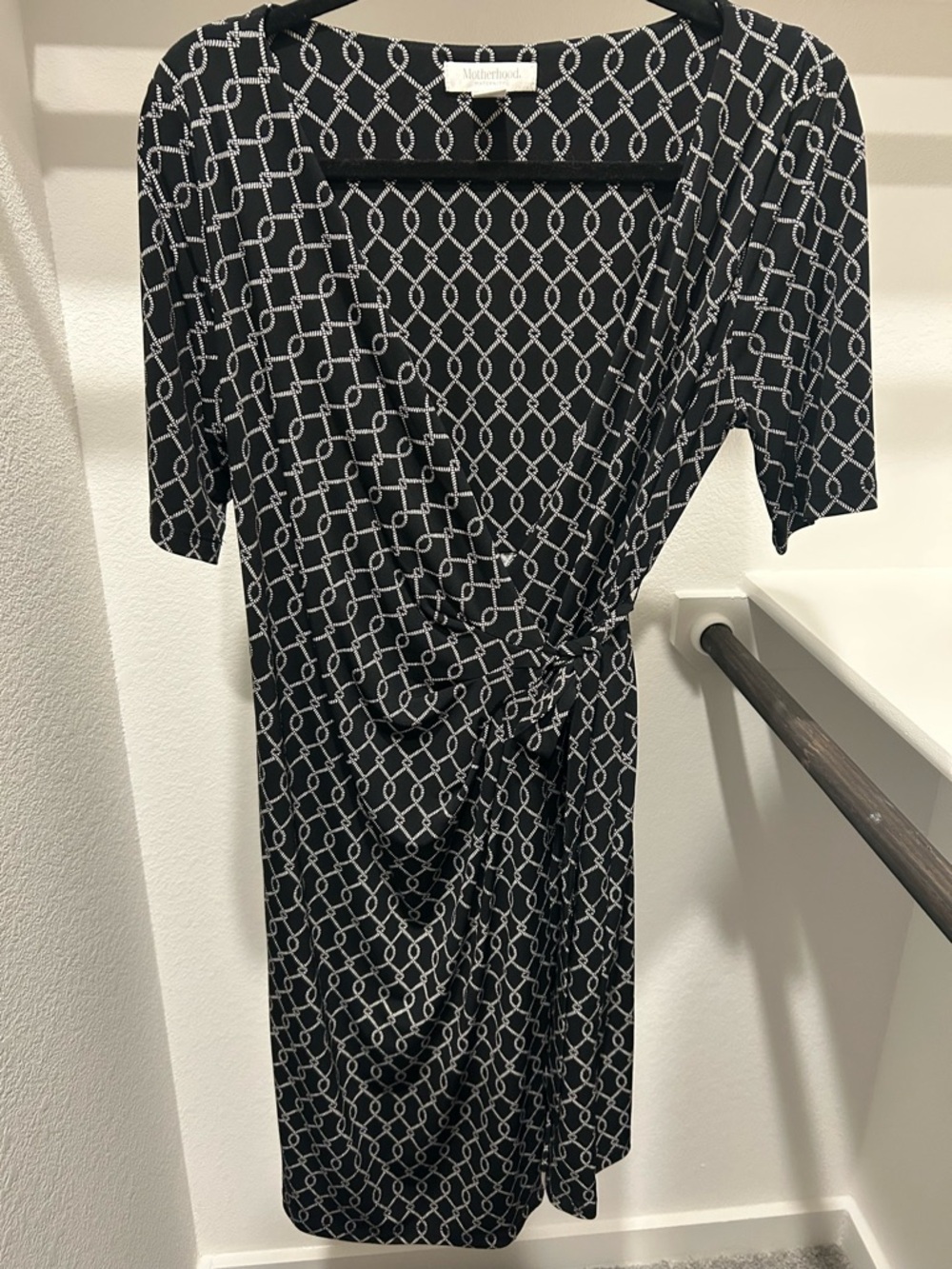 2 Motherhood Maternity Wrap Dresses - Picture 2 of 6